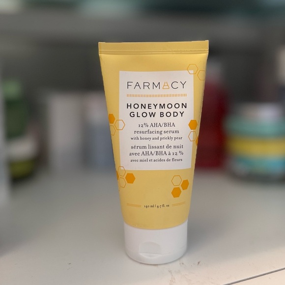 Farmacy Honeymoon Glow Body Resurfacing Serum - Picture 5 of 6